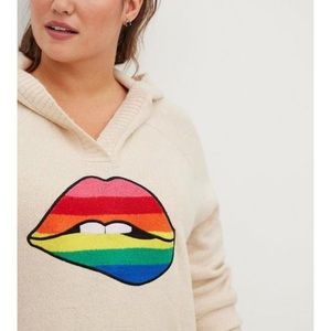 Torrid rainbow lips oatmeal hoodie sweater tunic. size 1. plus size nwt
